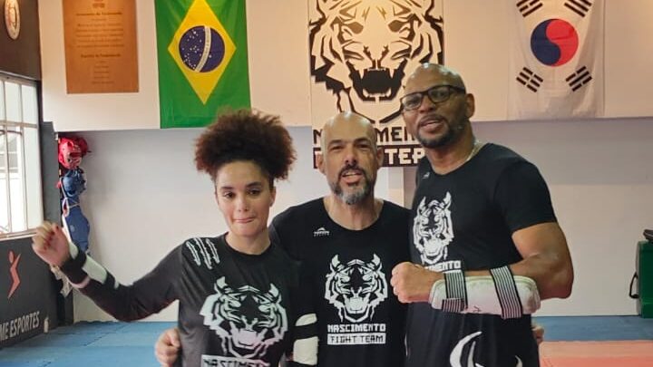 Vitória Gualberto e Pedro Neves treinando na Nascimento Fight Team, Mooca